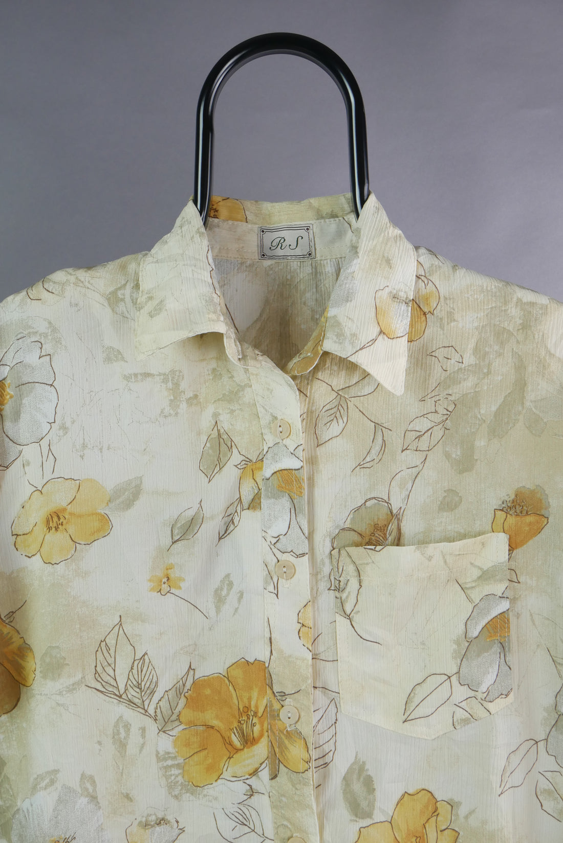 The Vintage Floral Lightweight Shirt (L)