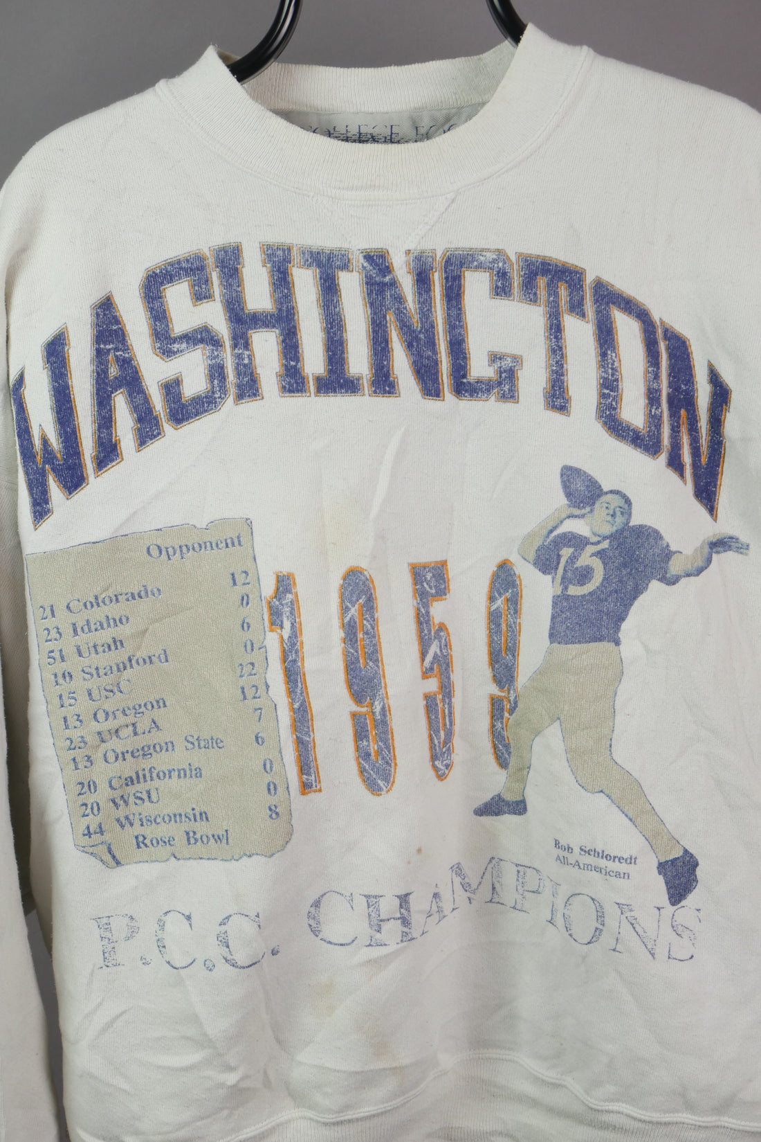 The Washington College Football 1959 Sweatshirt (XL)