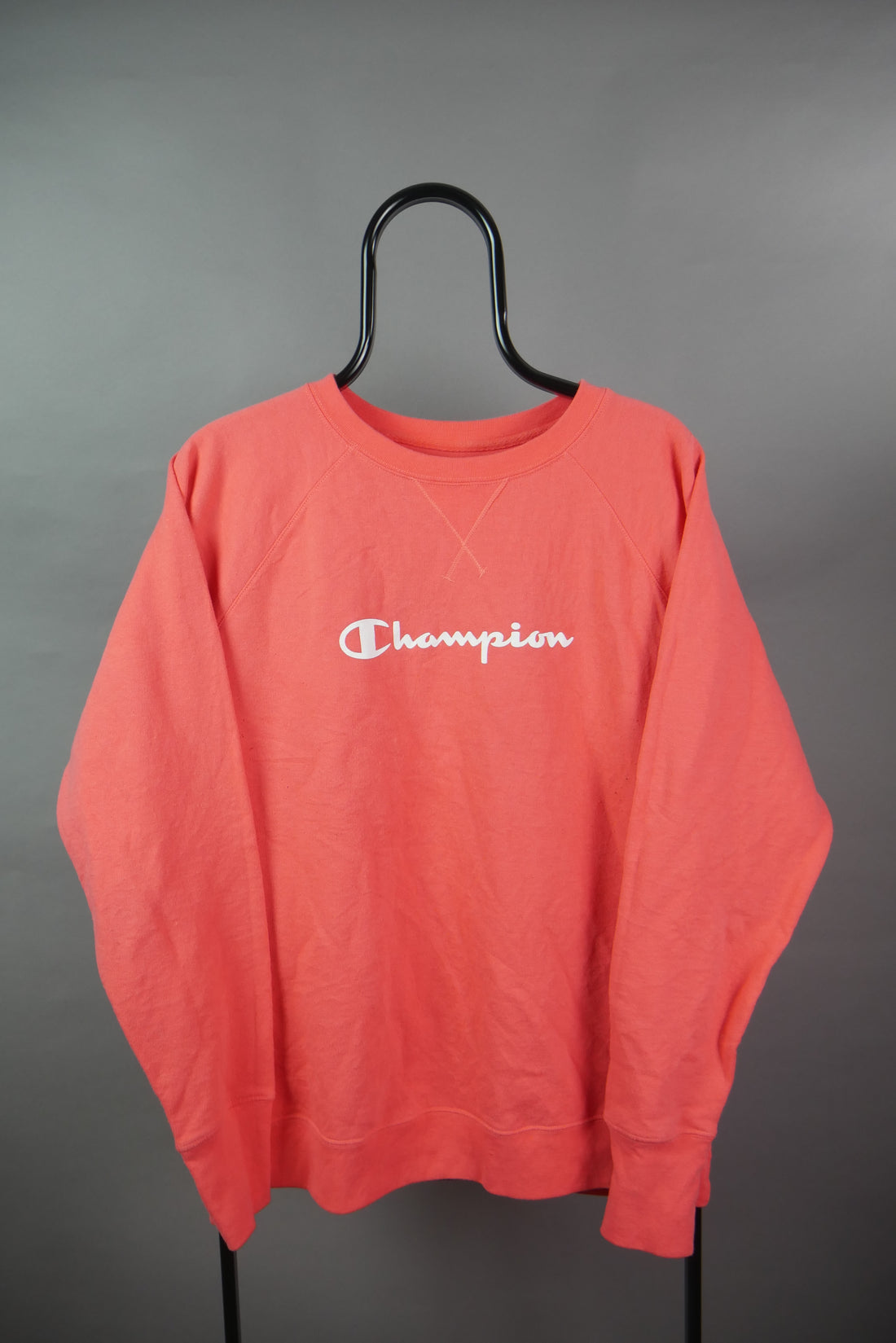 The Champion Graphic Logo Sweatshirt (XL)