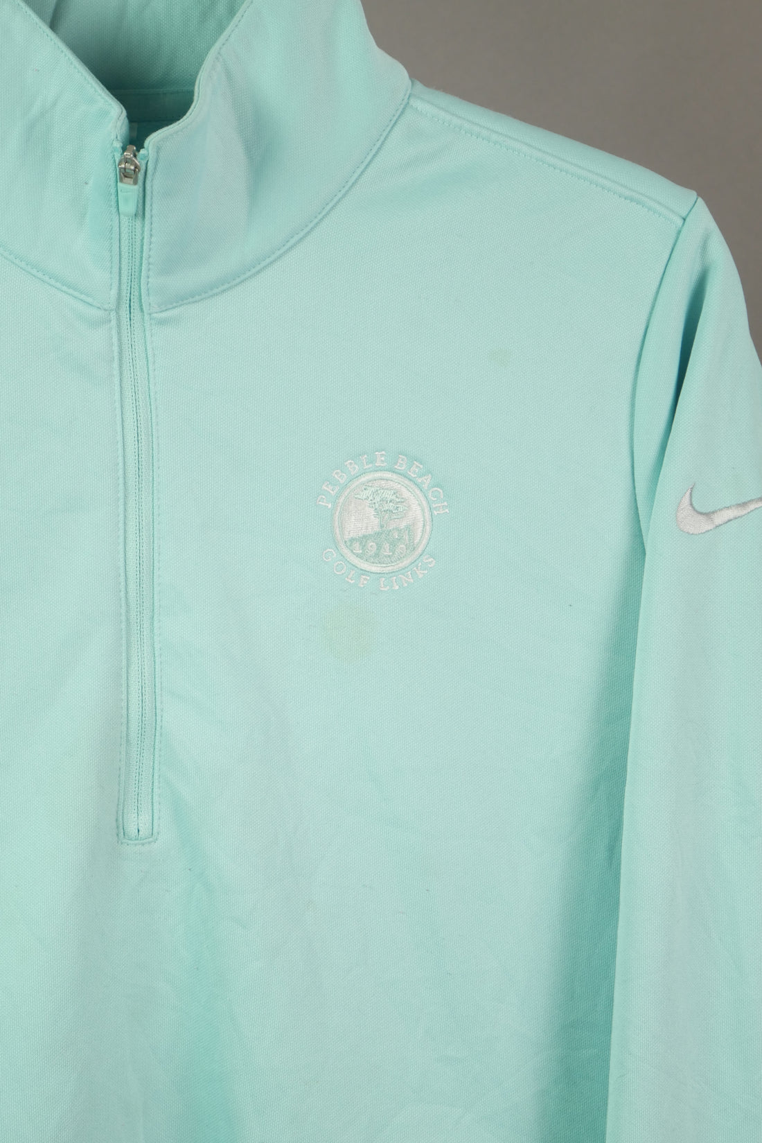 The Nike Pebble Beach Golf Links 1/4 Zip Sweatshirt (L)