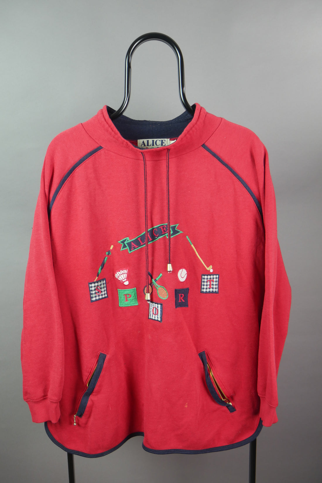 The Vintage Alice Sports Sweatshirt (L)