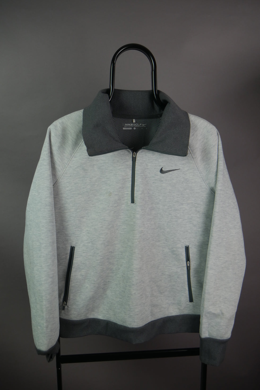 The Nike 1/4 Zip Sweatshirt (L)