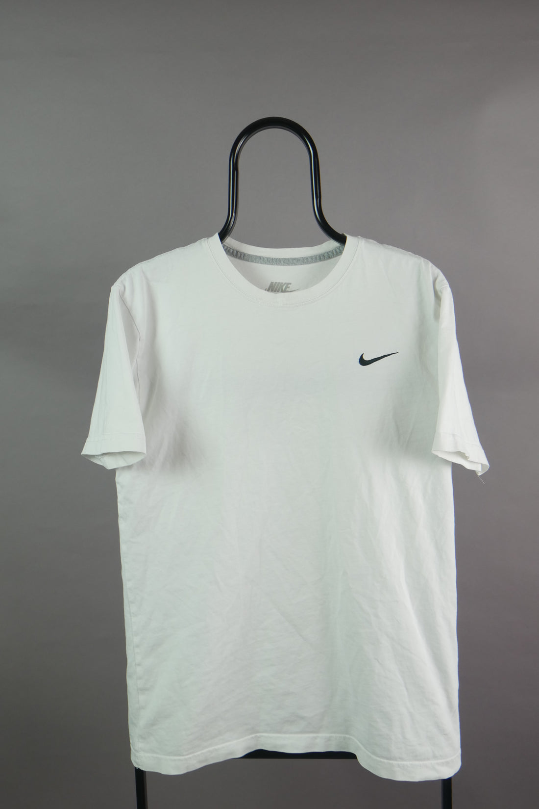 The Nike Embroidered Tick T-Shirt (M)