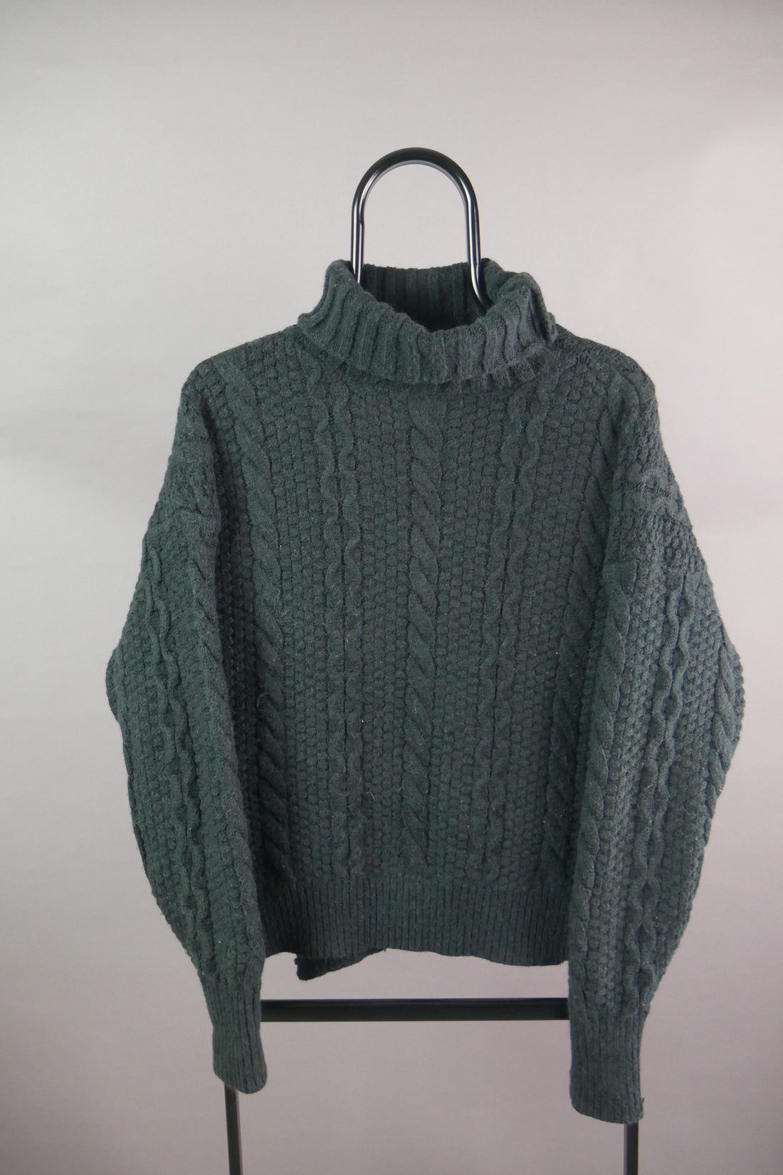 The Vintage Cable Knit Roll Neck Jumper (Womens L)