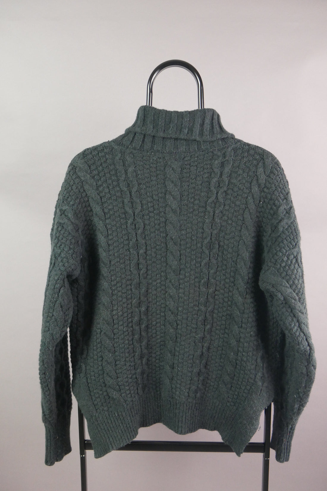 The Vintage Cable Knit Roll Neck Jumper (Womens L)