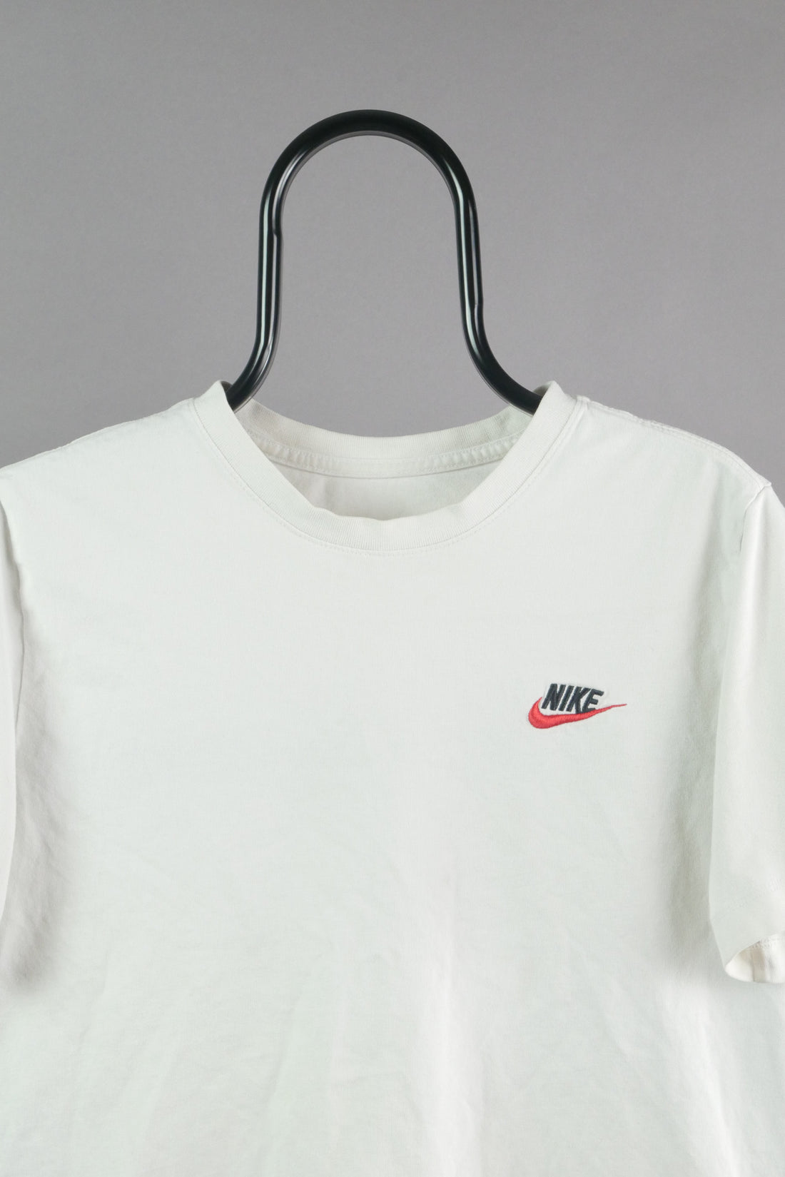 The Nike Embroidered Logo T-Shirt (S)