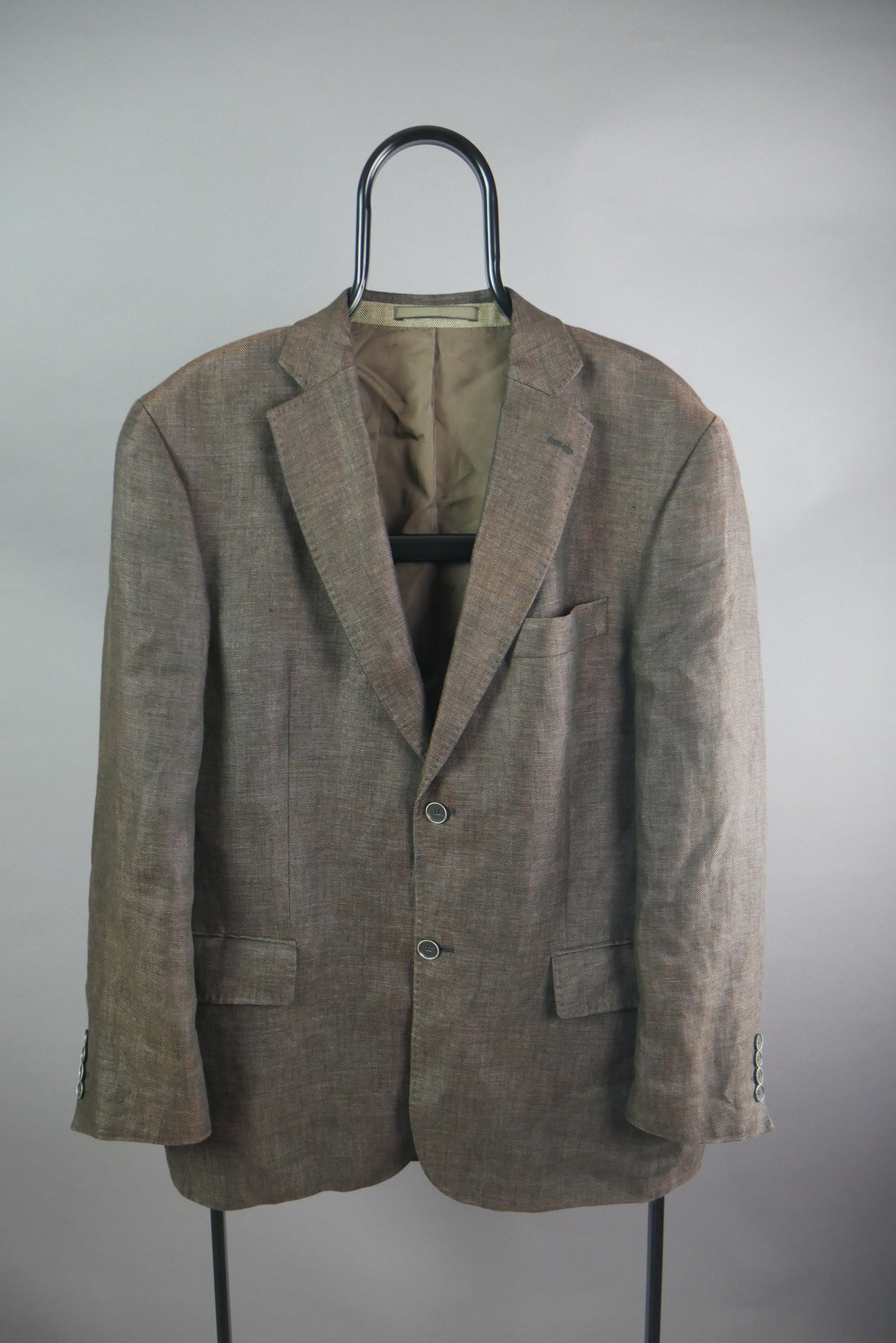 The Classic Vintage Herringbone Suit Jacket (40S)